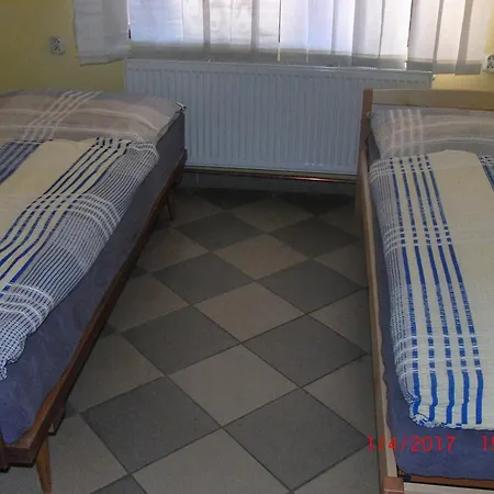 č.997 Pensión